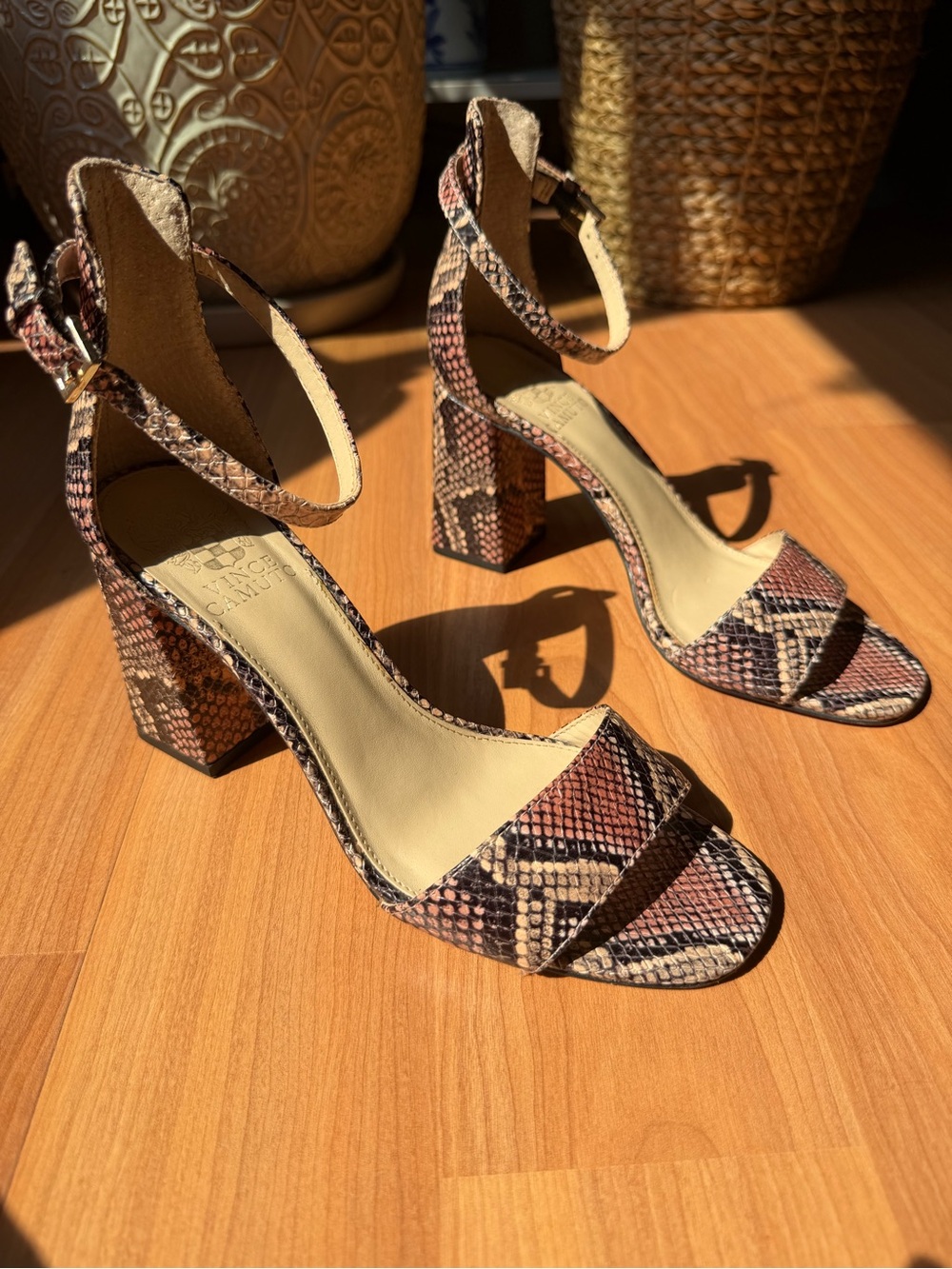 Vince Camuto Snakeskin Print Block Heel Sandals Size 7